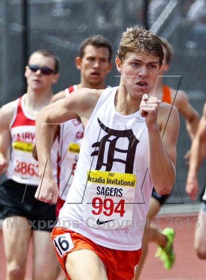 Thumbnail 2 in Arcadia Invitational (800 M Run) photogallery.