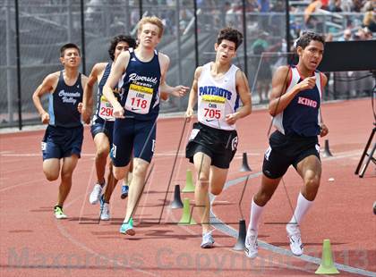 Thumbnail 2 in Arcadia Invitational (800 M Run) photogallery.
