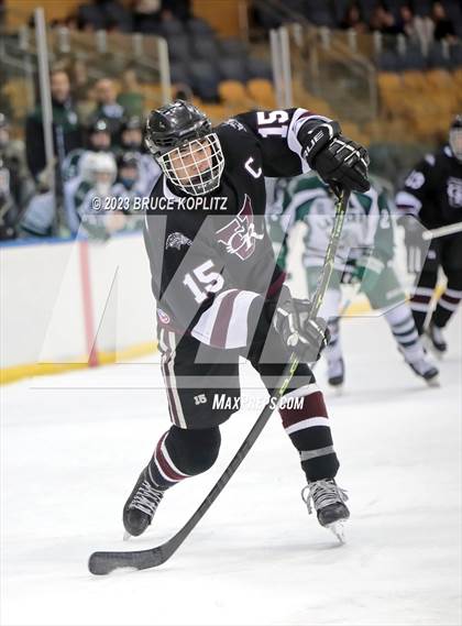 Thumbnail 3 in Verona/Glen Ridge vs Livingston photogallery.