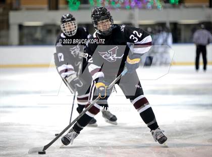 Thumbnail 2 in Verona/Glen Ridge vs Livingston photogallery.