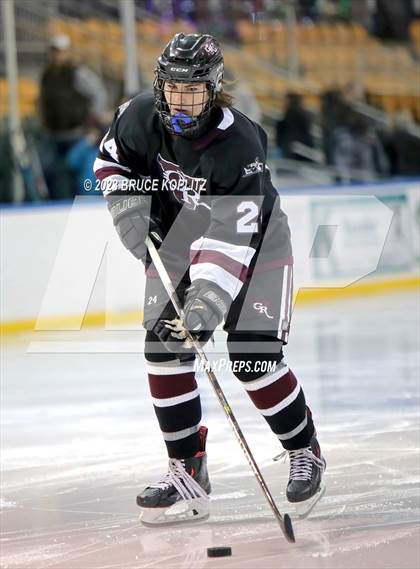Thumbnail 2 in Verona/Glen Ridge vs Livingston photogallery.