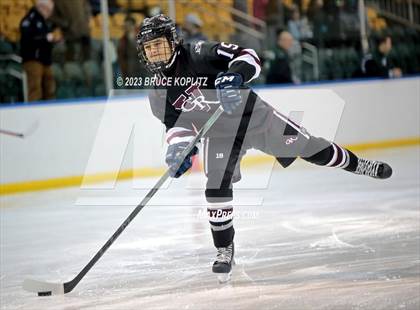 Thumbnail 1 in Verona/Glen Ridge vs Livingston photogallery.