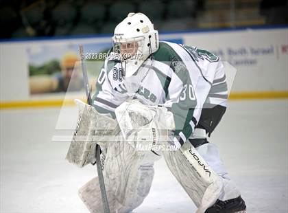 Thumbnail 2 in Verona/Glen Ridge vs Livingston photogallery.
