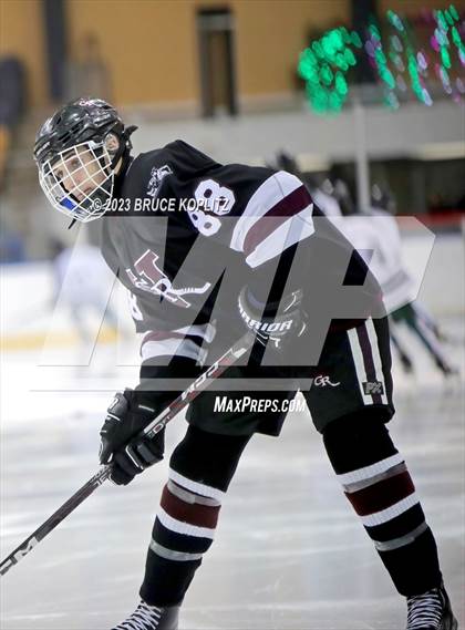 Thumbnail 3 in Verona/Glen Ridge vs Livingston photogallery.