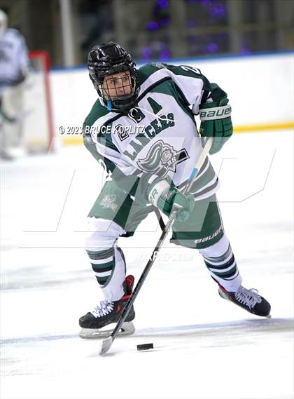 Thumbnail 3 in Verona/Glen Ridge vs Livingston photogallery.