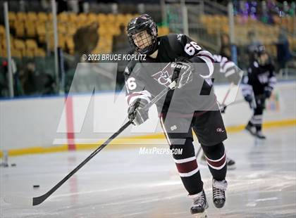 Thumbnail 2 in Verona/Glen Ridge vs Livingston photogallery.
