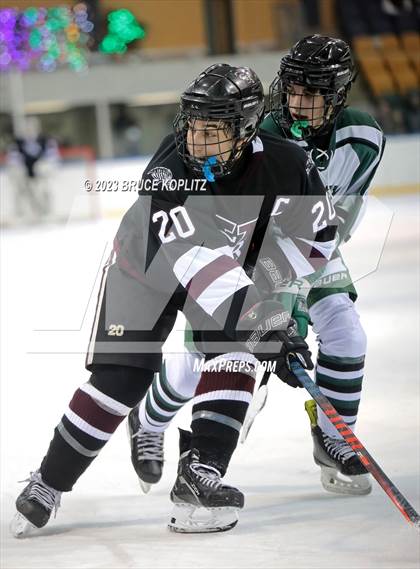 Thumbnail 2 in Verona/Glen Ridge vs Livingston photogallery.