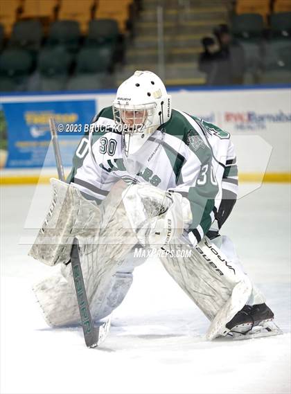 Thumbnail 2 in Verona/Glen Ridge vs Livingston photogallery.