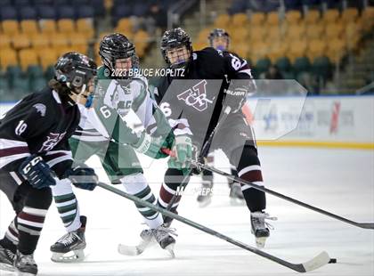 Thumbnail 3 in Verona/Glen Ridge vs Livingston photogallery.