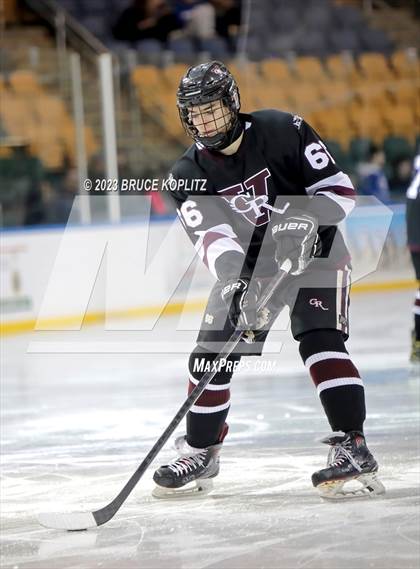 Thumbnail 2 in Verona/Glen Ridge vs Livingston photogallery.