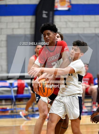 Thumbnail 1 in Calvary Christian vs Clearwater (Sunbash Tournament) photogallery.