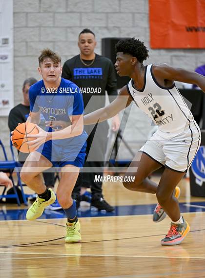 Thumbnail 2 in East Lake vs Holy Trinity Episcopal Academy  (Sun Bash Tourney) photogallery.