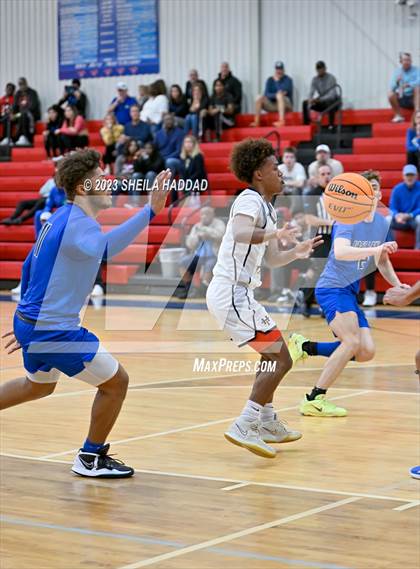 Thumbnail 3 in East Lake vs Holy Trinity Episcopal Academy  (Sun Bash Tourney) photogallery.