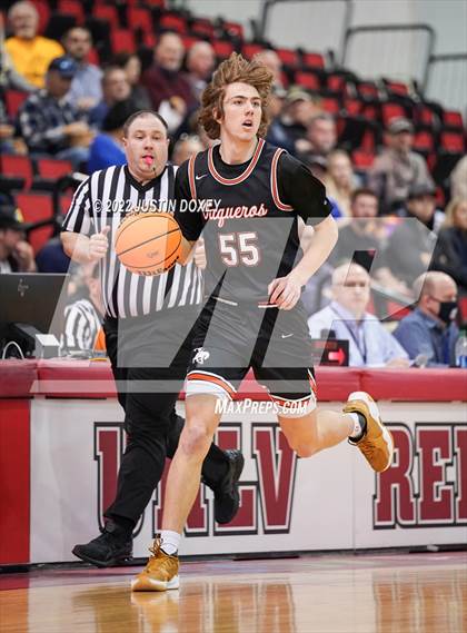 Thumbnail 2 in Boulder City vs. Fernley (NIAA Class 3A State Boys Semifinal) photogallery.