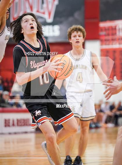 Thumbnail 3 in Boulder City vs. Fernley (NIAA Class 3A State Boys Semifinal) photogallery.