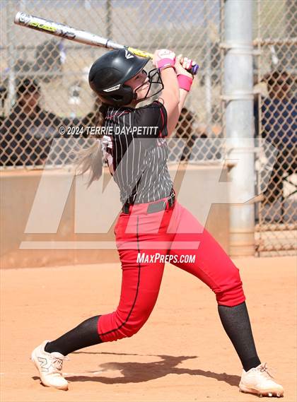 Thumbnail 1 in Greenway vs Coconino (Sunrise Mountain Invitational) photogallery.