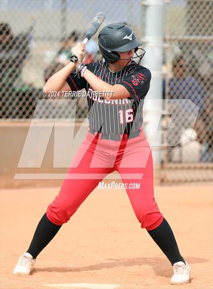 Thumbnail 1 in Greenway vs Coconino (Sunrise Mountain Invitational) photogallery.