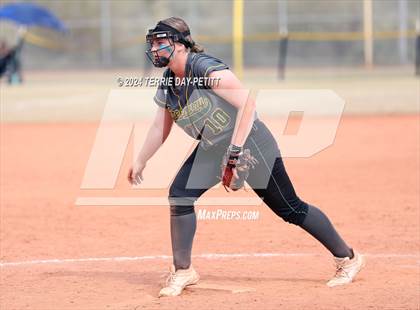 Thumbnail 2 in Greenway vs Coconino (Sunrise Mountain Invitational) photogallery.