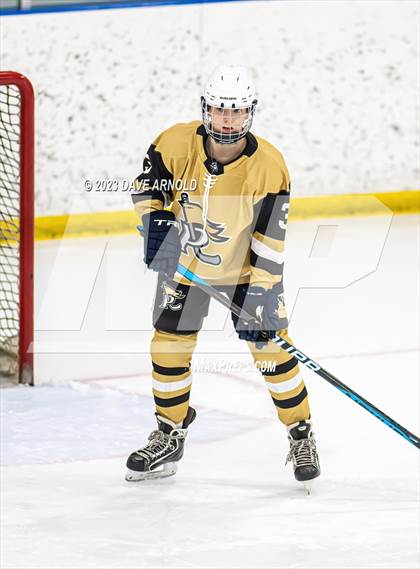 Thumbnail 2 in Brewer vs. Yarmouth (MPA Regional Final) photogallery.