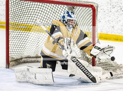 Thumbnail 1 in Brewer vs. Yarmouth (MPA Regional Final) photogallery.