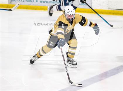 Thumbnail 2 in Brewer vs. Yarmouth (MPA Regional Final) photogallery.