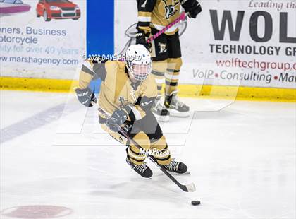 Thumbnail 2 in Brewer vs. Yarmouth (MPA Regional Final) photogallery.