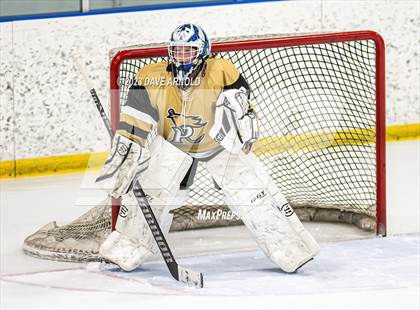 Thumbnail 2 in Brewer vs. Yarmouth (MPA Regional Final) photogallery.