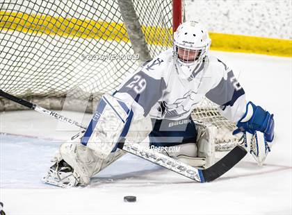 Thumbnail 2 in Brewer vs. Yarmouth (MPA Regional Final) photogallery.