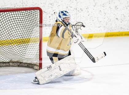Thumbnail 1 in Brewer vs. Yarmouth (MPA Regional Final) photogallery.