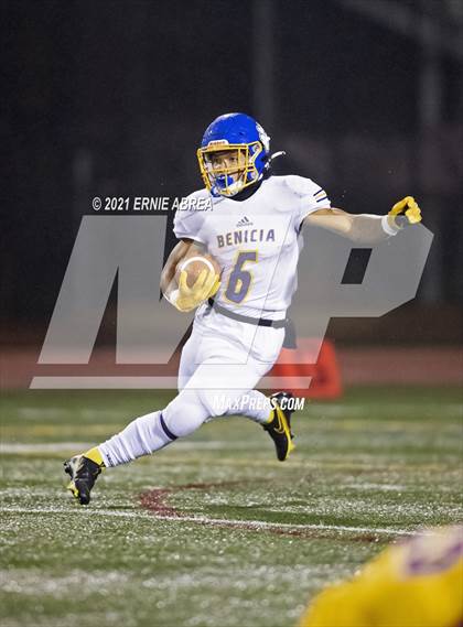Thumbnail 2 in Benicia @ Las Lomas (CIF NCS D3 Semifinal) photogallery.