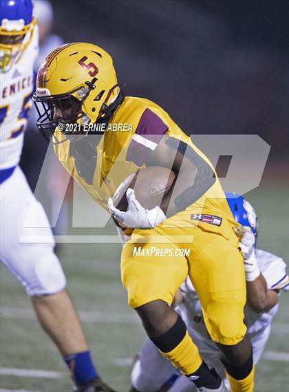 Thumbnail 3 in Benicia @ Las Lomas (CIF NCS D3 Semifinal) photogallery.