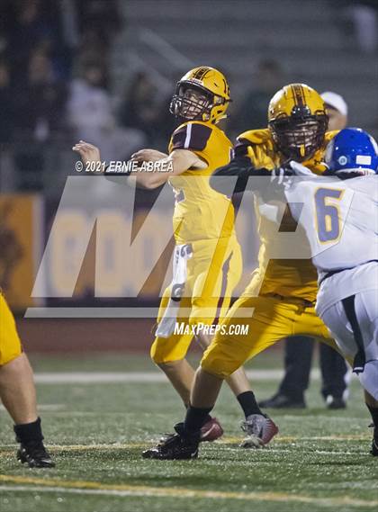 Thumbnail 3 in Benicia @ Las Lomas (CIF NCS D3 Semifinal) photogallery.