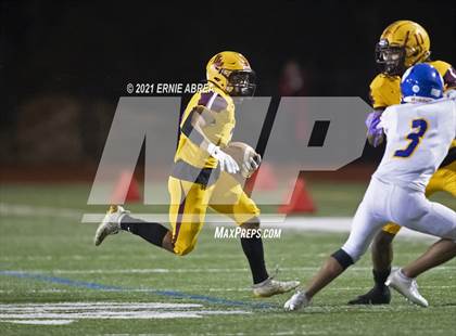 Thumbnail 3 in Benicia @ Las Lomas (CIF NCS D3 Semifinal) photogallery.