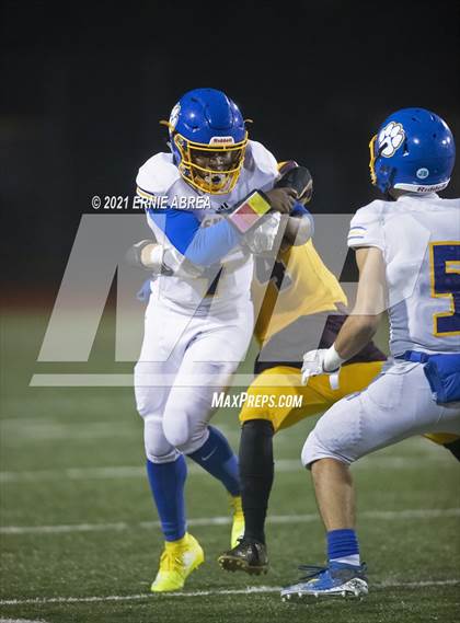 Thumbnail 2 in Benicia @ Las Lomas (CIF NCS D3 Semifinal) photogallery.