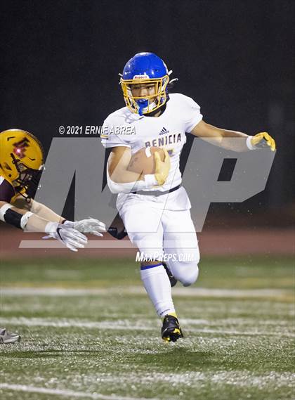 Thumbnail 3 in Benicia @ Las Lomas (CIF NCS D3 Semifinal) photogallery.