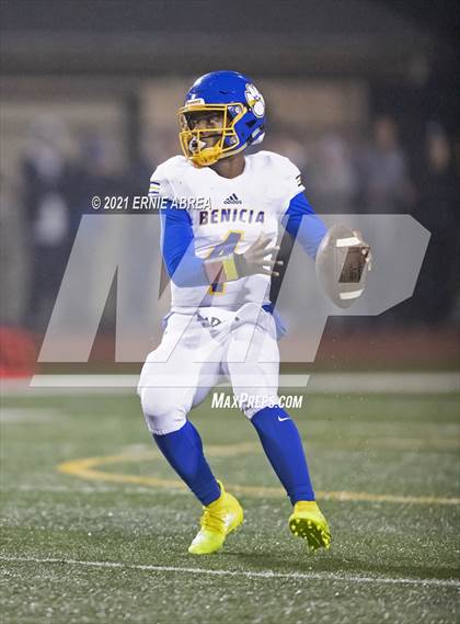 Thumbnail 1 in Benicia @ Las Lomas (CIF NCS D3 Semifinal) photogallery.