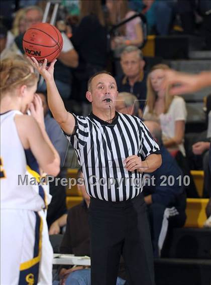 Thumbnail 2 in Sacramento vs. Oak Ridge (Common Good Classic) photogallery.
