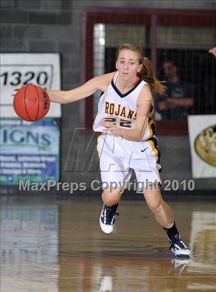 Thumbnail 2 in Sacramento vs. Oak Ridge (Common Good Classic) photogallery.