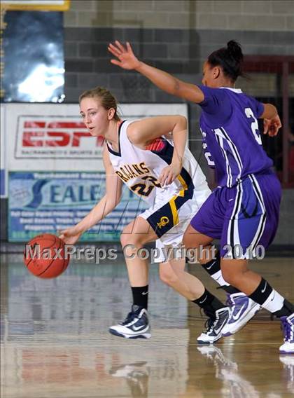 Thumbnail 1 in Sacramento vs. Oak Ridge (Common Good Classic) photogallery.