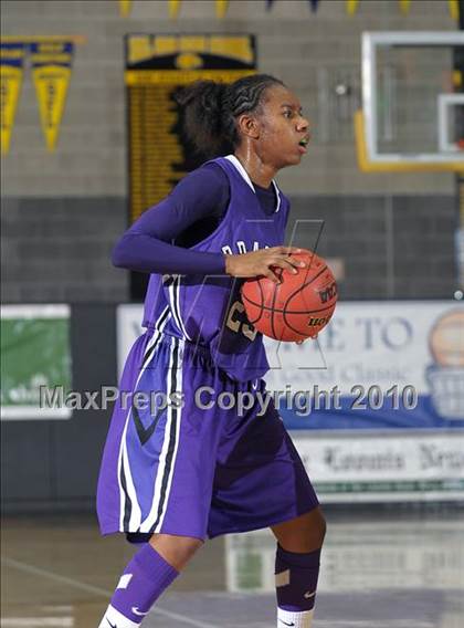 Thumbnail 1 in Sacramento vs. Oak Ridge (Common Good Classic) photogallery.