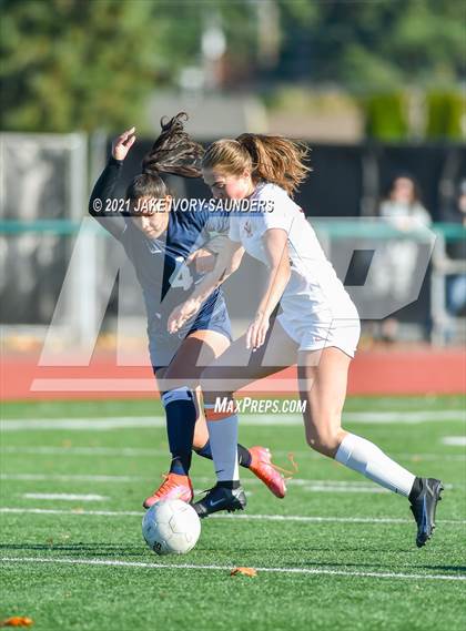 Thumbnail 2 in Capital @ Lakes (WIAA 3A Divisional Playoff) photogallery.