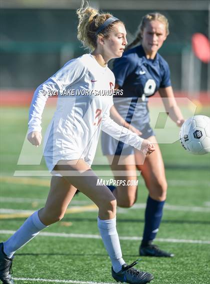 Thumbnail 2 in Capital @ Lakes (WIAA 3A Divisional Playoff) photogallery.