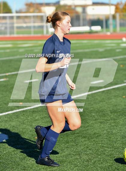 Thumbnail 2 in Capital @ Lakes (WIAA 3A Divisional Playoff) photogallery.