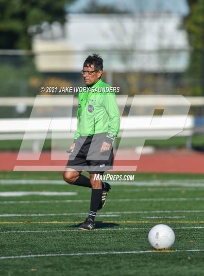 Thumbnail 1 in Capital @ Lakes (WIAA 3A Divisional Playoff) photogallery.