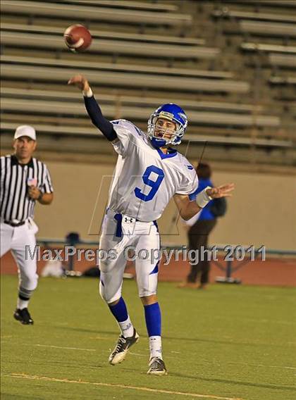 Thumbnail 3 in Alta Loma vs. Glendora photogallery.