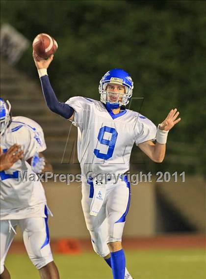 Thumbnail 3 in Alta Loma vs. Glendora photogallery.