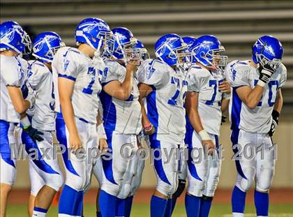 Thumbnail 3 in Alta Loma vs. Glendora photogallery.