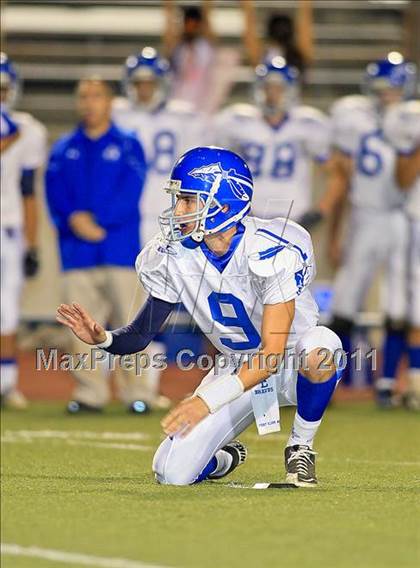 Thumbnail 2 in Alta Loma vs. Glendora photogallery.