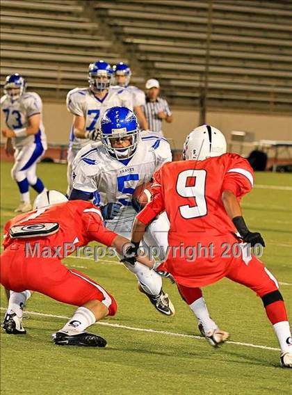 Thumbnail 1 in Alta Loma vs. Glendora photogallery.