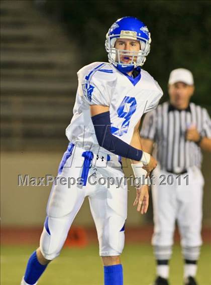 Thumbnail 2 in Alta Loma vs. Glendora photogallery.